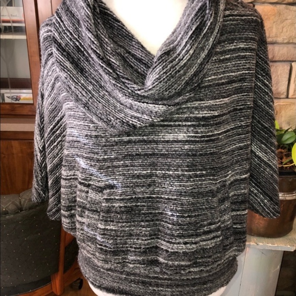 Loft size small cowl neck sweater with hand pocket in front gray and black.
